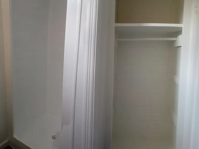 304-306 E. Blacklidge Dr. - 304-2 — Photo 7