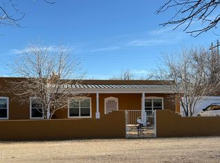3595 Lucky Lindy Ln, Las Cruces, NM 88007