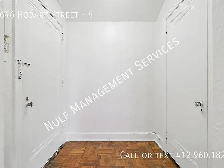 5646 Hobart St #4 — Photo 14