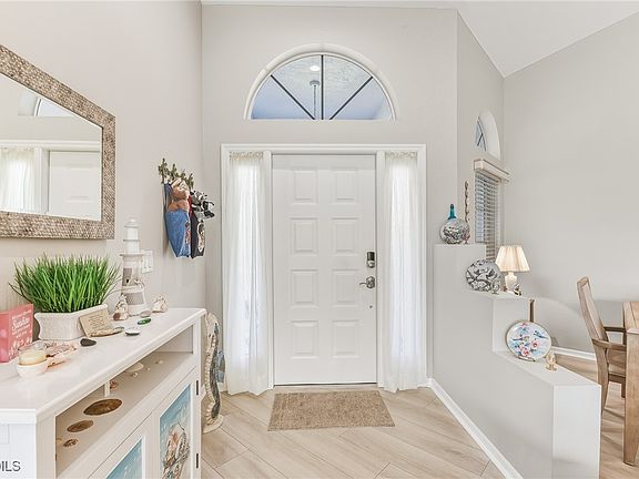 2nd image of 3879 Sabal Springs Blvd