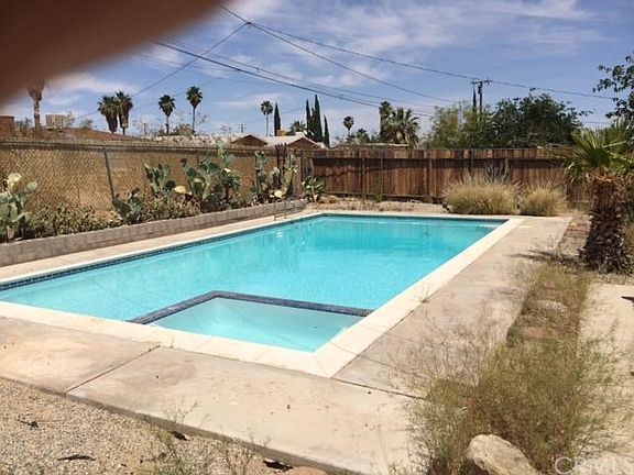 2nd image of 72318 Sunnyvale Dr