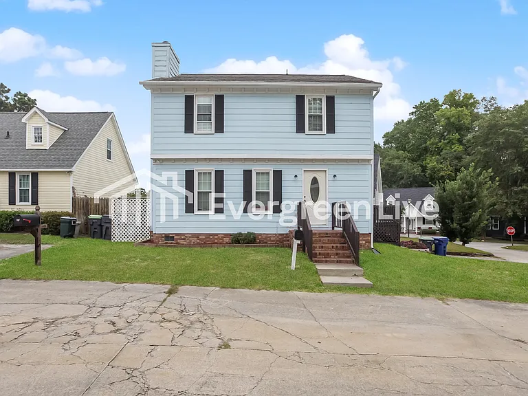 17 Branch Cir — Photo 1