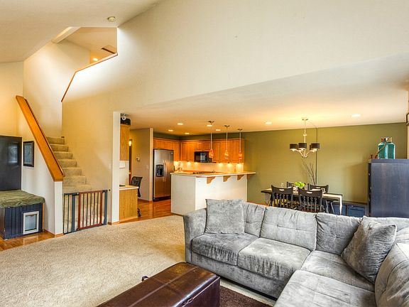 5th image of 9932 Rock Port Ln NW