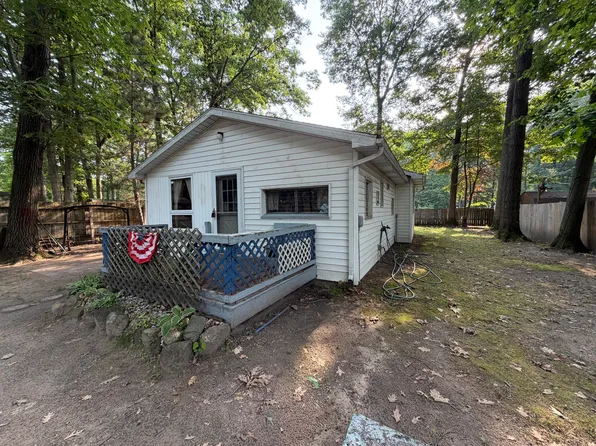 11660 Oriole Dr, Lakeview, MI 48850