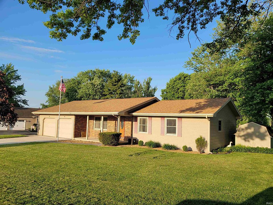 1st image of 2526 S Willow Creek Dr