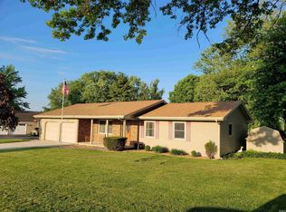 2526 S Willow Creek Dr, Peru, IN 46970