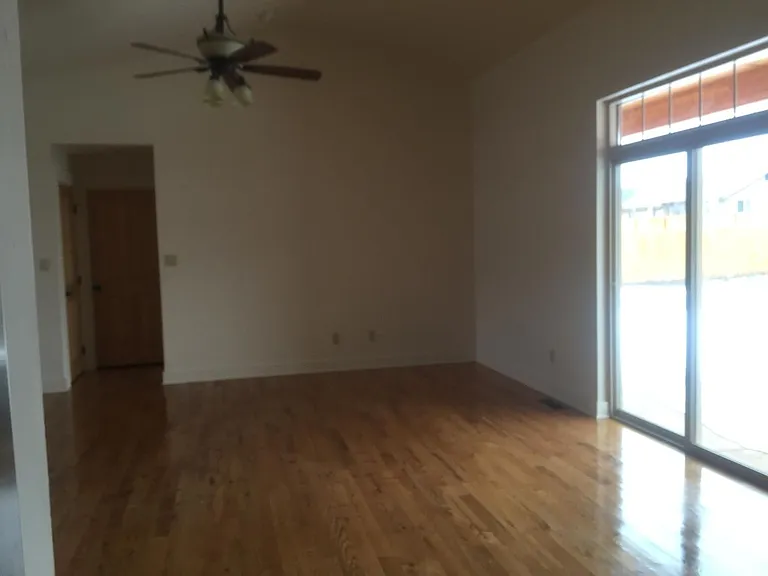 725 Mississippi Dr — Photo 14