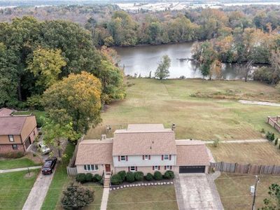 105 Breezy Hill Dr, Colonial Heights, VA, 23834