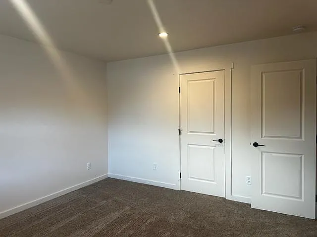 423 Juniper Pl — Photo 7