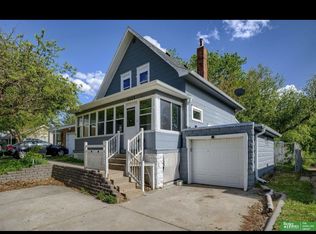 6233 Pacific St, Omaha, NE 68106
