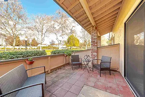 2624 Great Arbor Way — Photo 3