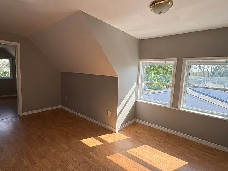 385 Hugel Ave — Photo 12