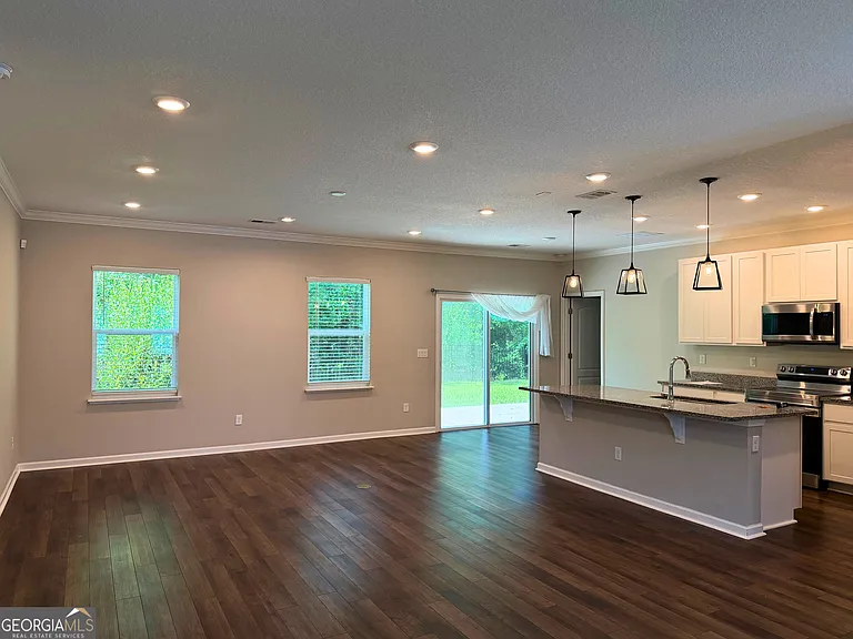 206 Boatsman Way — Photo 7