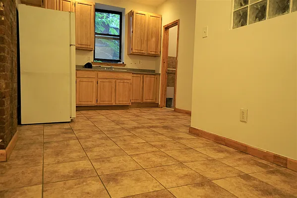 Rented by Best Apartments North Inc | media 24