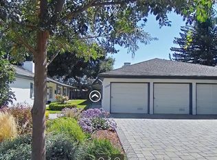 1103 Laurel St #C, Menlo Park, CA 94025