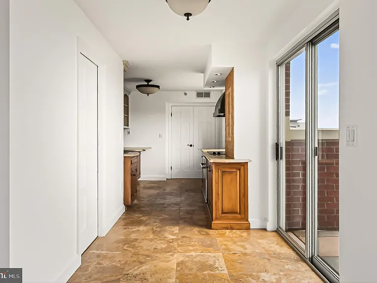 2181 Jamieson Ave #1803 — Photo 30