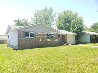 1306 Janda Dr, Rogers, AR 72756