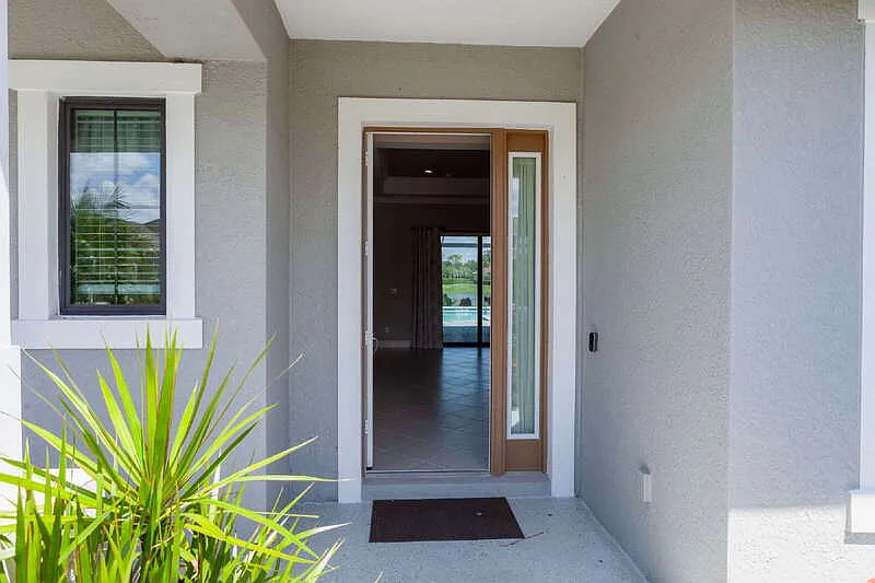 3 bed, 3.0 bath, 2552 sqft, $3,350 — Photo 4