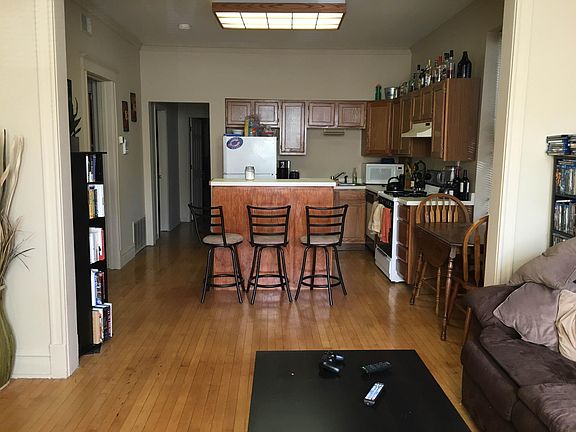4th image of 1925 N Wolcott Ave APT 3