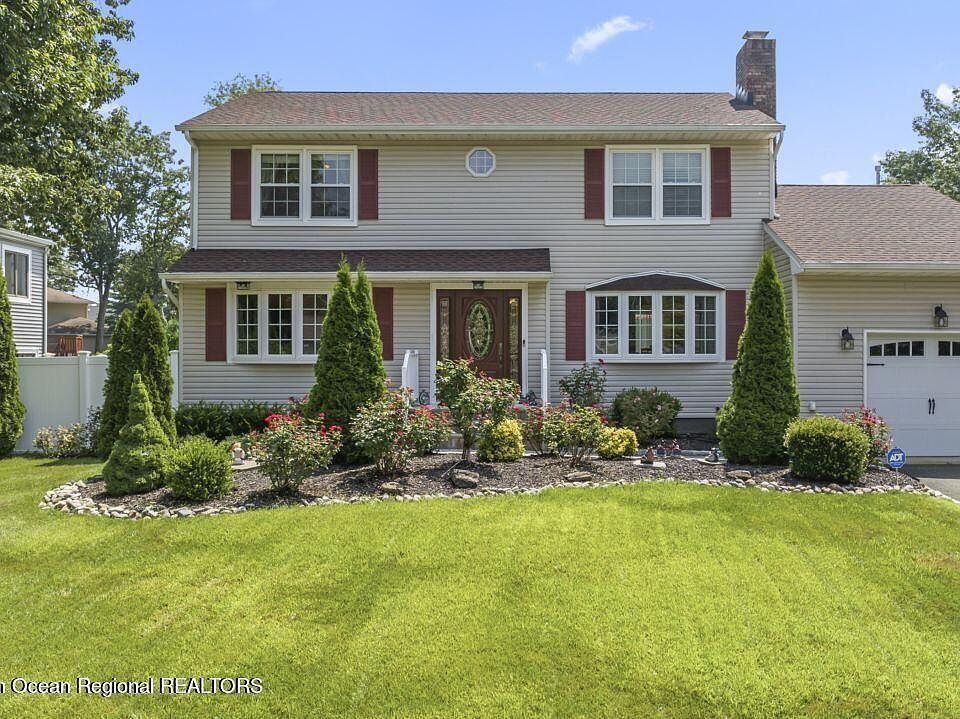 1st image of 126 Mello Lane