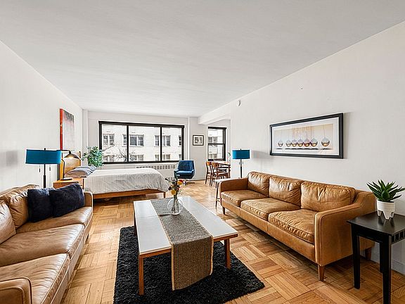 2nd image of 200 E 36th St APT 3E