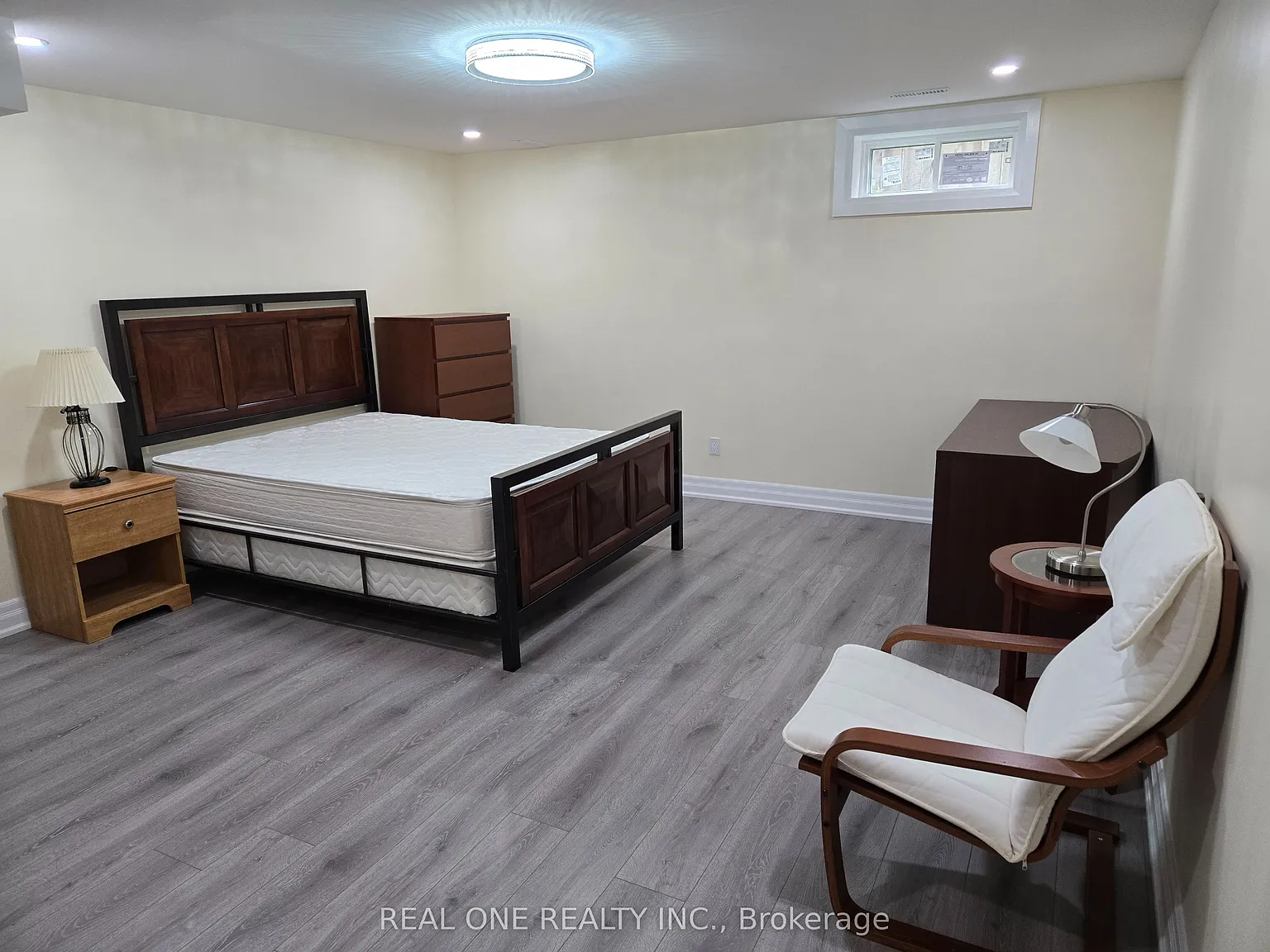 2 bed, $2,300 — Photo 2