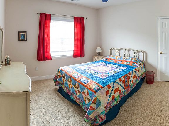 5th image of 7033 Sedgebrook Dr W