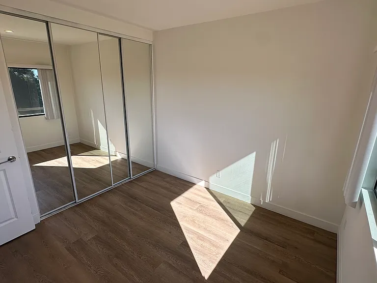 Parkview Apartments — Photo 35