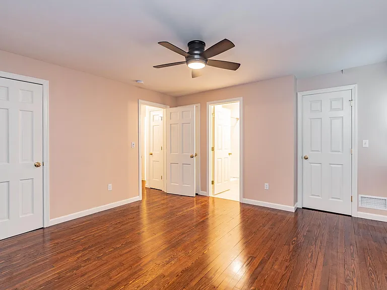 1241 Halladay Ave W — Photo 21