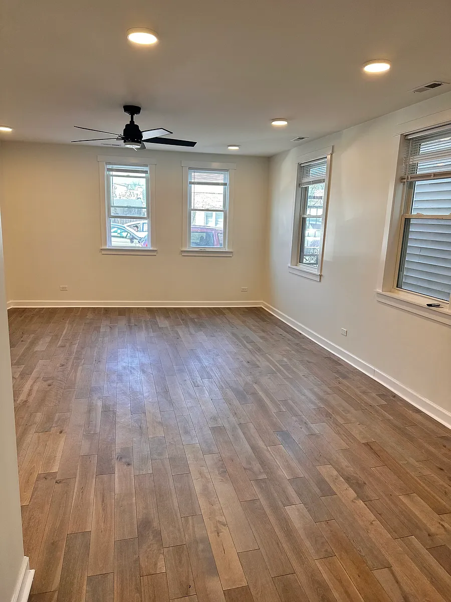 Building Photo - 5161 W Grand Ave #1F