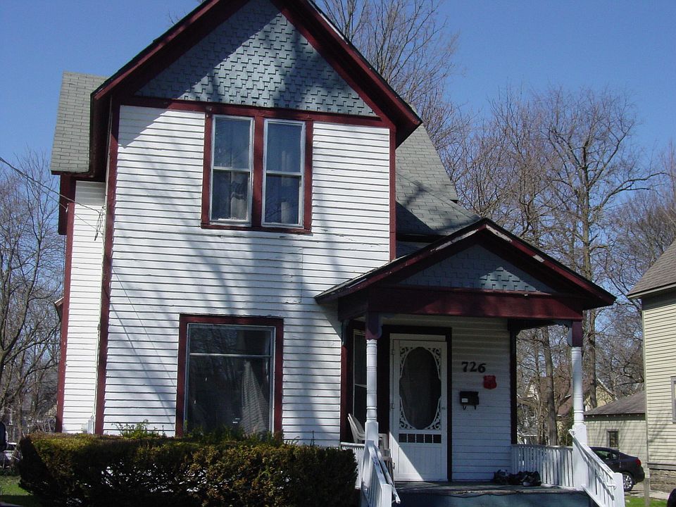 2nd image of 726 Wheaton Ave