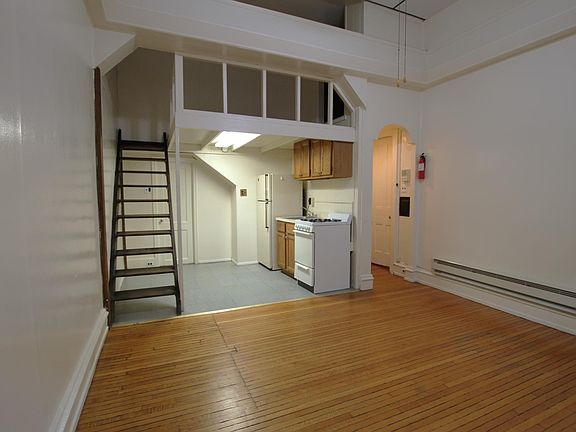 3rd image of 2205 Saint James St APT A-1