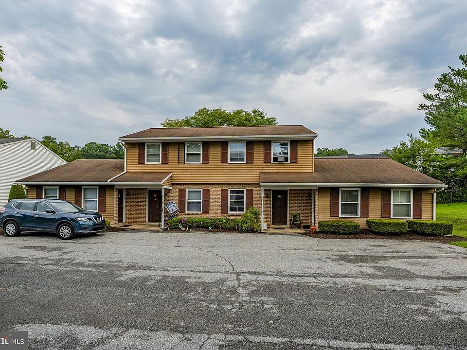 1st image of 63 Akron Rd #69