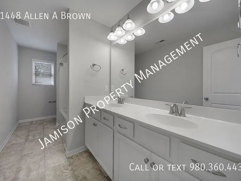 11448 Allen A Brown Rd — Photo 21