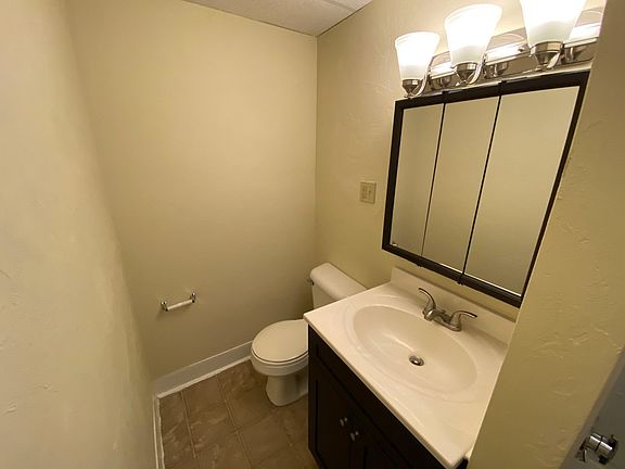 5th image of 163 Kelton St #14