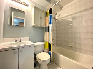 30 Orbit Ln #1F, Staten Island, NY 10314