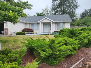 906 Eagle Crest Pl, Pt Orchard, WA 98366