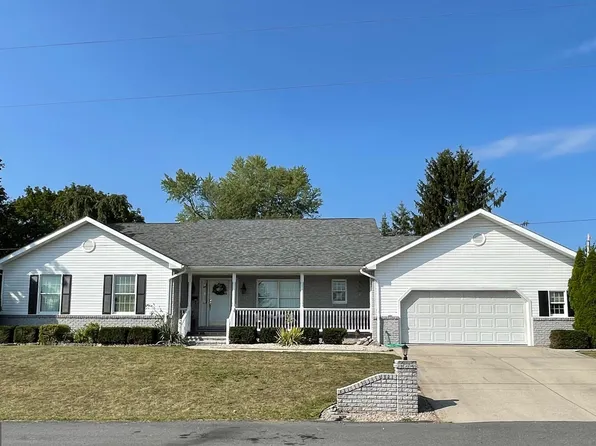 215 Southern Dr, Keyser, WV 26726