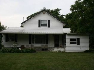 2539 N Elk Run Rd, Waterloo, IA 50703