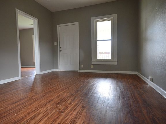 2nd image of 1110 W Atlantic St