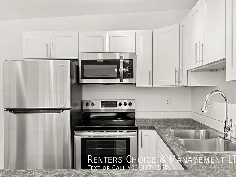 2801 Dunmore Rd SE #2 — Photo 9