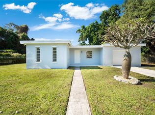 16520 NW 24th Ave, Miami Gardens, FL 33054