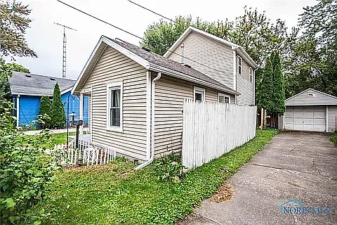 3 bed, 1160 sqft, $1,400 — Photo 3