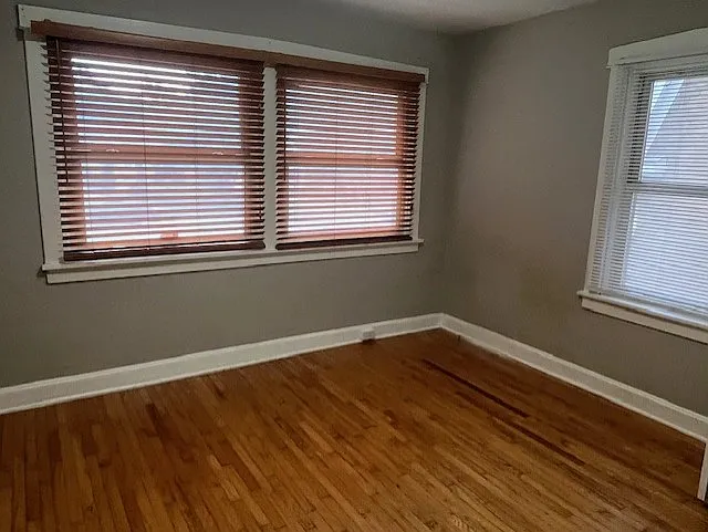 3 bed, 1400 sqft, $2,050 — Photo 3