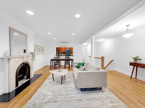 561 5th Street image 1 of 15