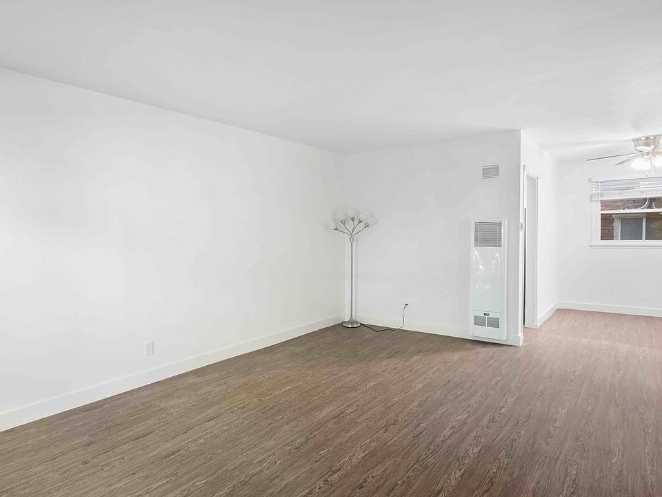 1st image of 2001 N Beachwood Dr Unit 8