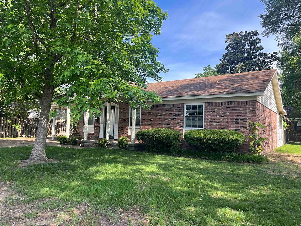 1st image of 4784 Janie Ave