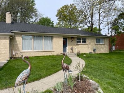 31605 Mayfair Ln, Beverly Hills, MI, 48025