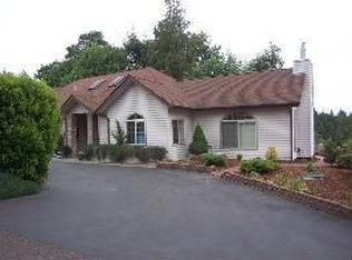 3624 Ocean View Dr, Florence, OR 97439