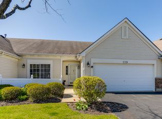 229 Enfield Ln, Grayslake, IL 60030